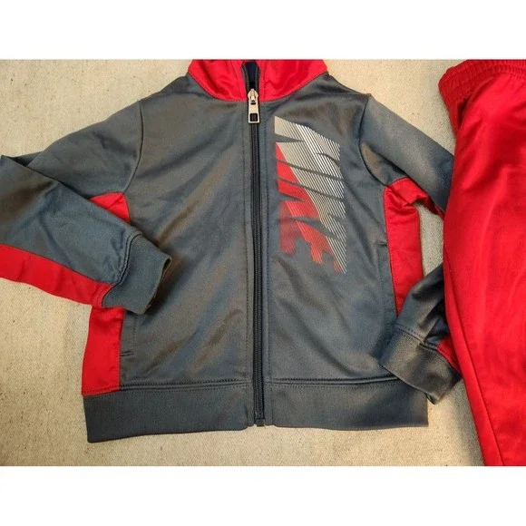 Nike toddler fall/winter tracksuit outfits size 2T